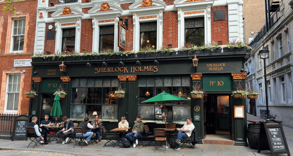 Tips for Visiting London Pubs: What Smart Travellers Must Know