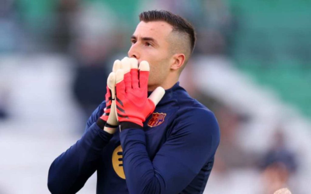 Como Manfaatkan Trofi Joan Gamper untuk Negosiasi Transfer Kiper Blaugrana